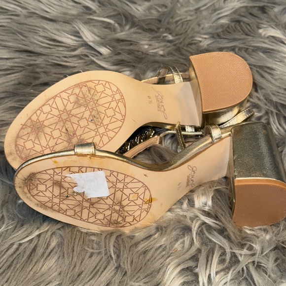 Jewel by Bailey Mischka Raina T-Strap Block Heel Evening Shoe Metallic Size 6.5 - Picture 9 of 9